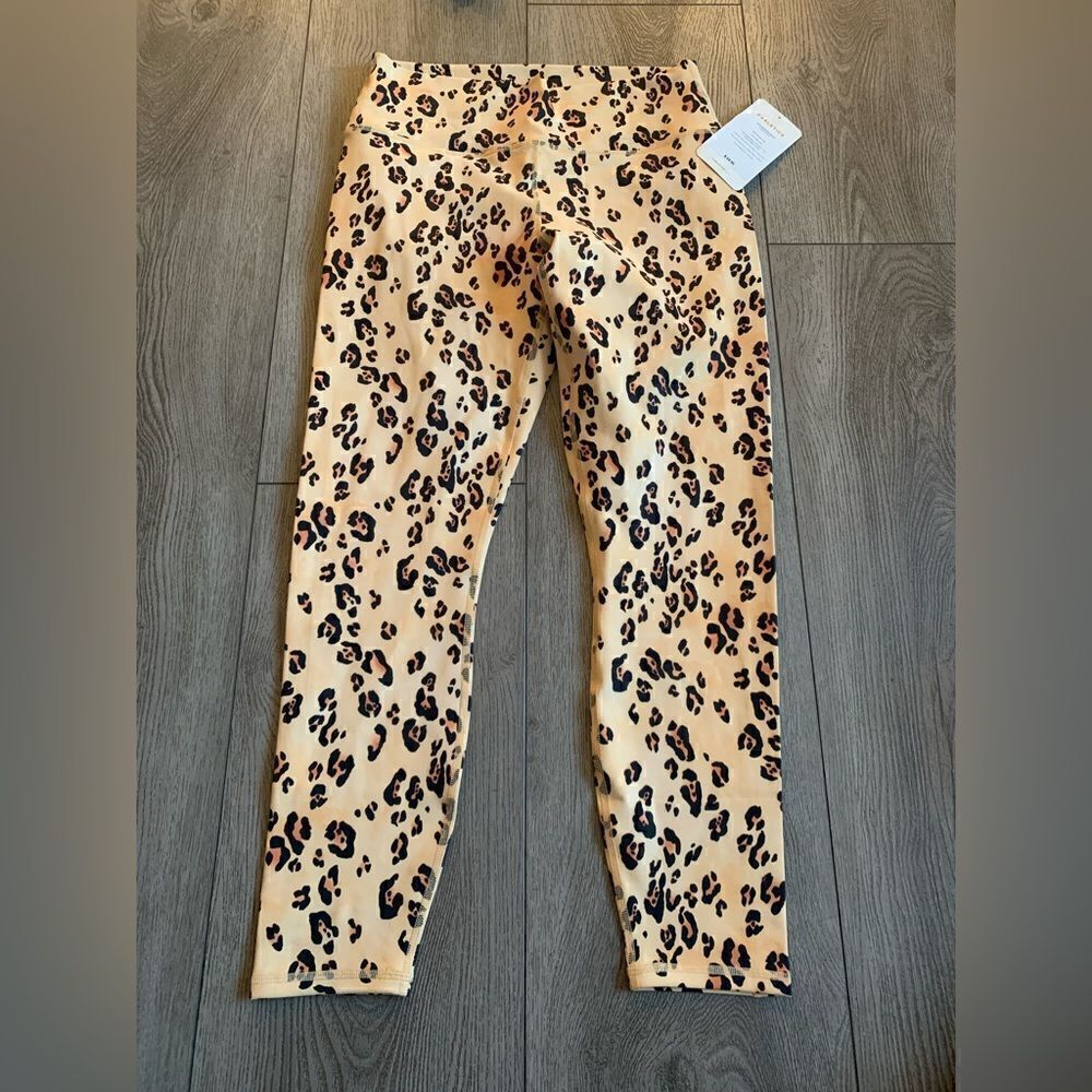 Fabletics beautiful animal print leggings very soft